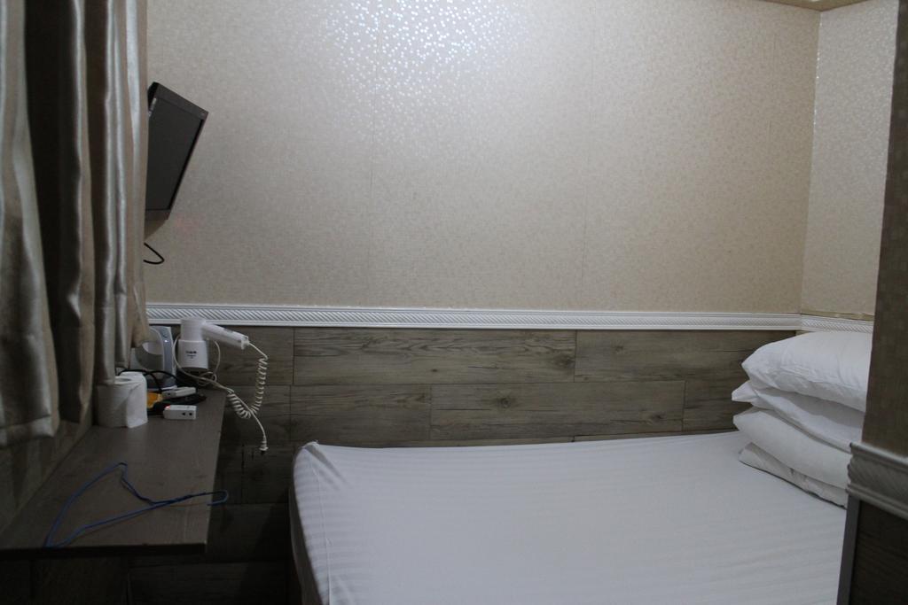 Orchid Inn Хонконг Екстериор снимка