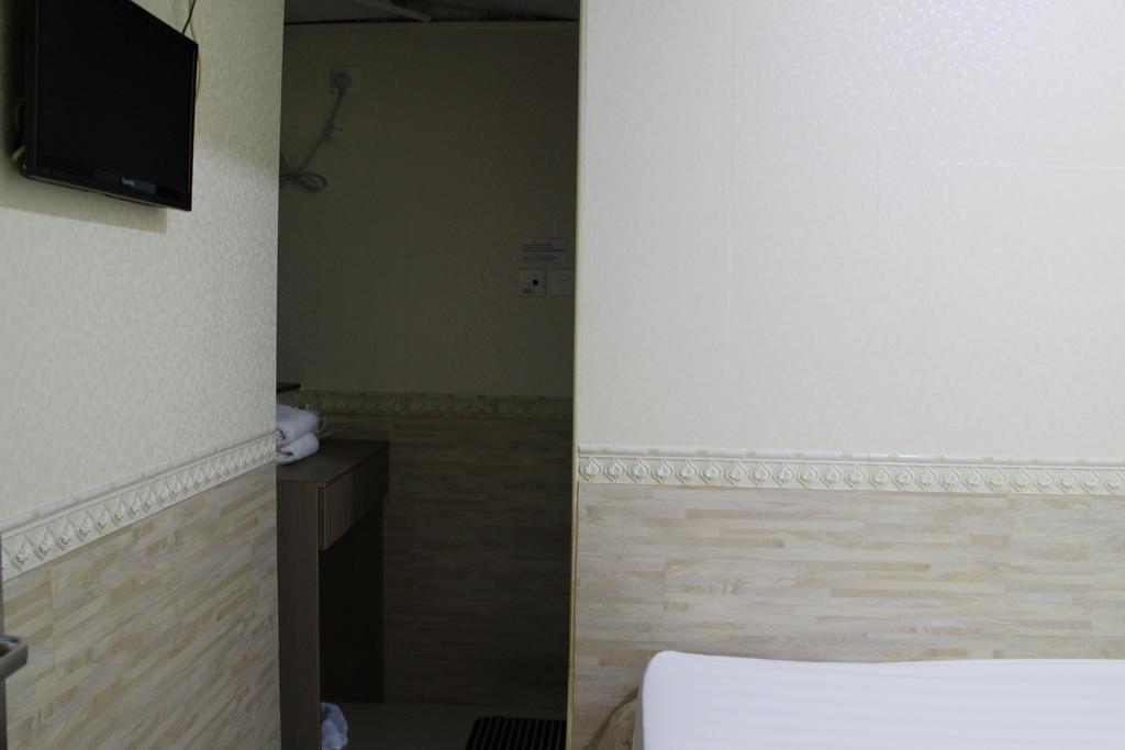 Orchid Inn Хонконг Екстериор снимка