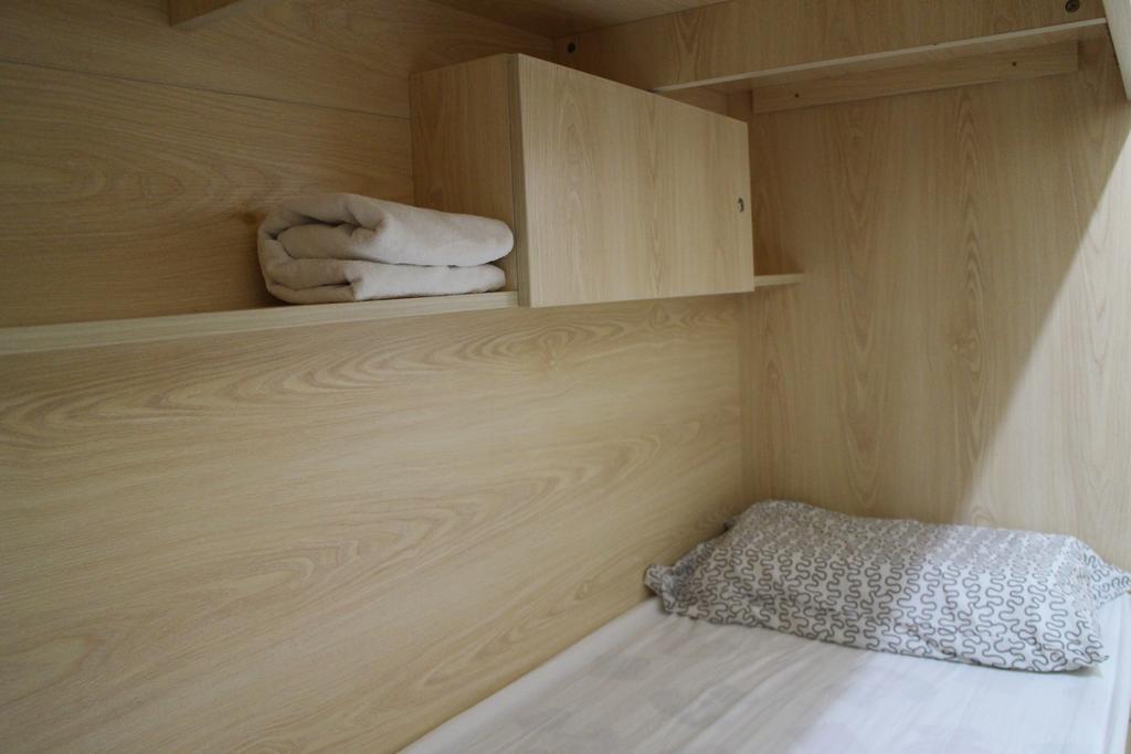 Orchid Inn Хонконг Екстериор снимка